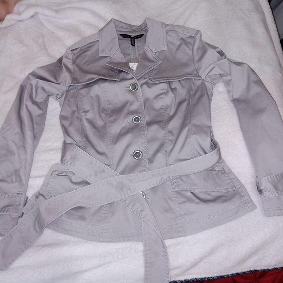 NWT White House Black Market Casual Short Chrome Color Trench Jacket Size 00 - Picture 16 of 16